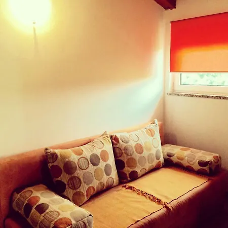 Emanuela Apartment *