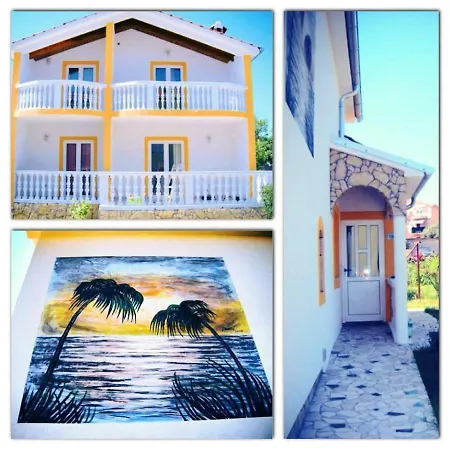 Emanuela Apartment *